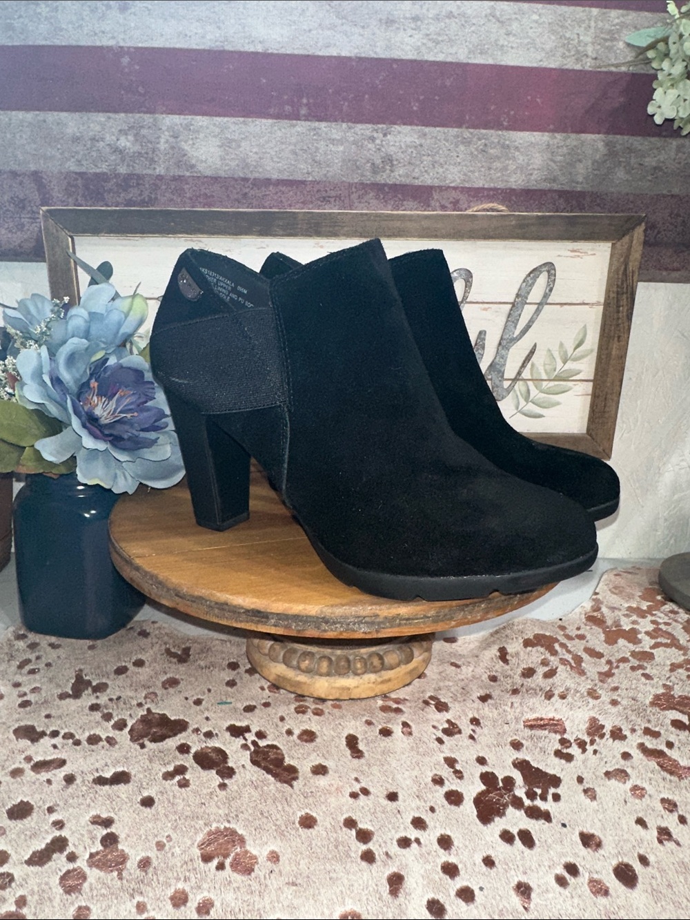NWOT Anne Klein Sport Black Suede Ankle Booties